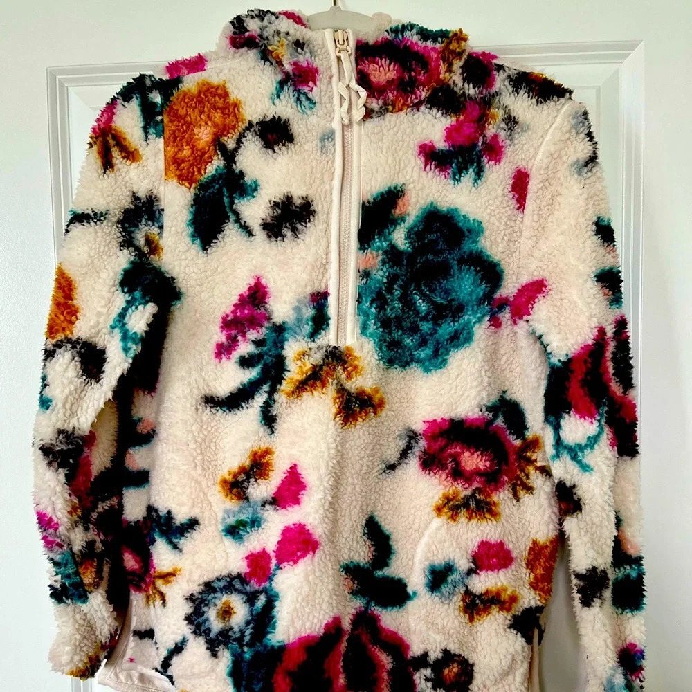 Anthropologie Rosemarie fleece hoodie, size XS, multicolored